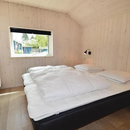 別荘 In With Sauna Rødby